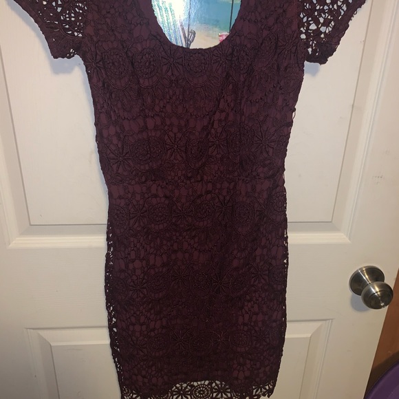 XS Hollister Dress - Picture 3 of 4